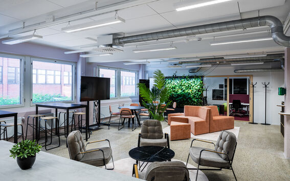 Coworking Entrepreneurship_Martin Sommerschield_200612_ACRE_011