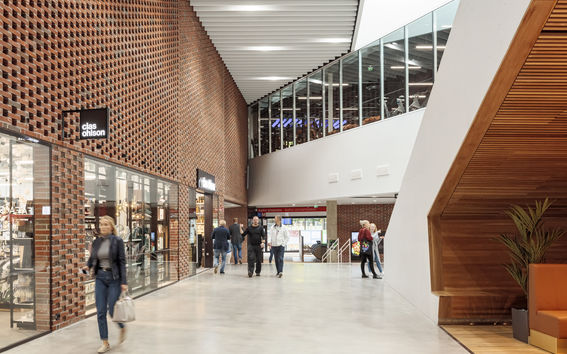 Aalto University A Bloc Tuomas Uusheimo-180920-aalto-vare-069_Original