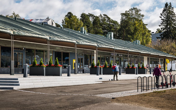 Ostoskeskus A Blanc ja edusta