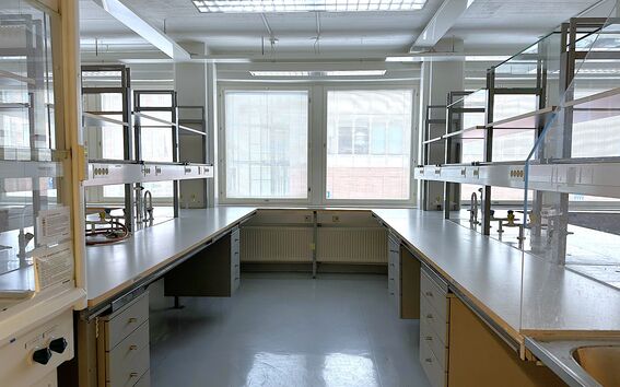 Laboratoriotila Tietotie 2:ssa