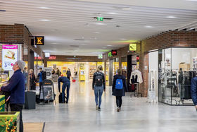 A Bloc kauppakäytävä